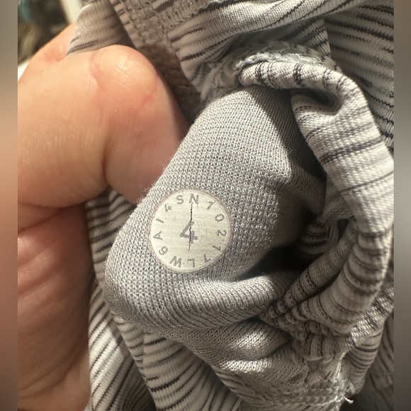 Lululemon Wunder Under Crop (Hi-Rise)-Wee Are From Space Nimbus Battleship - Picture 7 of 7